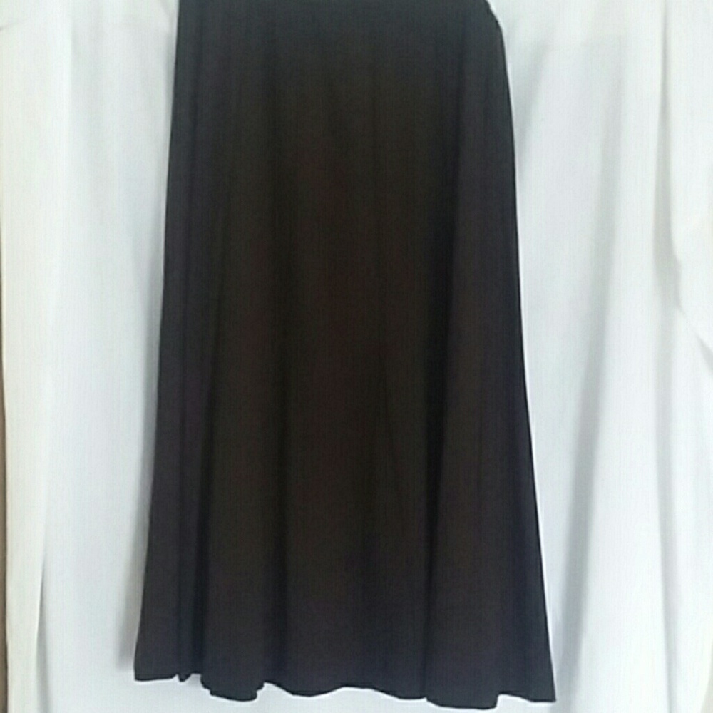 New Jones of New York Skirt